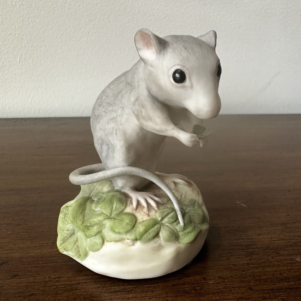 Cybis Porcelain Deer Mouse in Clover Open Edition Vintage‎ 1972